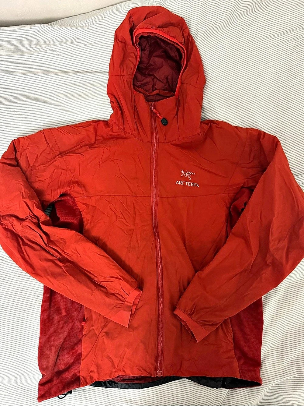 Arc'teryx Atom LT Hoody Orange Hooded Jacket
